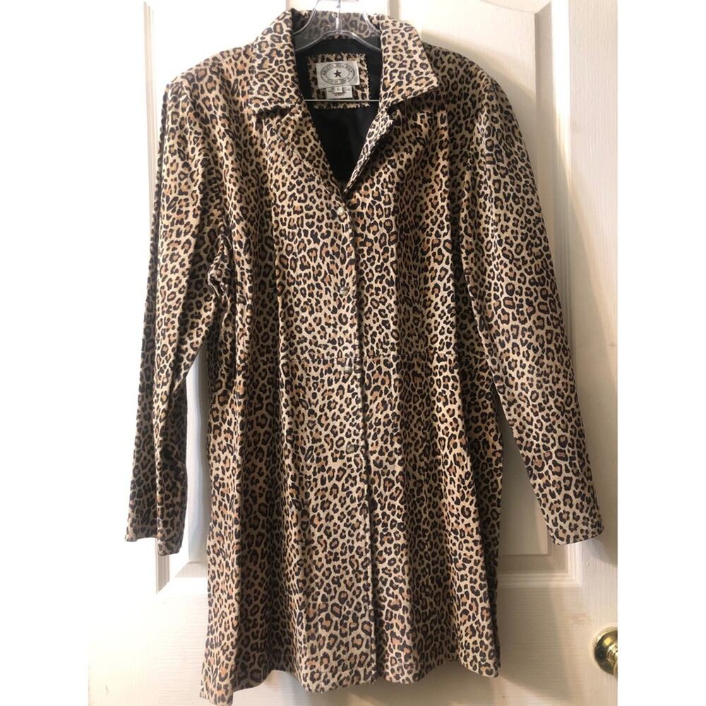 100% Suede Leopard 4 button 3/4 length jacket